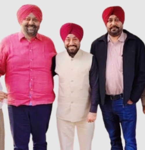 passport-size-photo-left